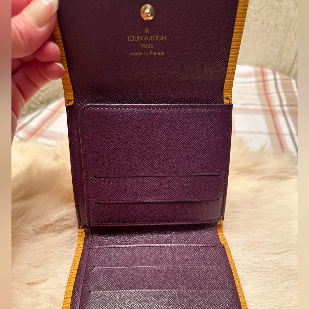 Louis Vuitton Yellow & Purple Epi Wallet - Picture 4 of 10
